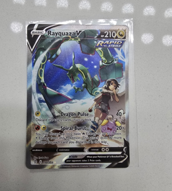 Pokemon TCG Rayquaza V Alt Art Full Art Holo Ultra Rare 194/203 210 HP ENG - Image 1