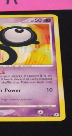 Pokemon TCG - Unown B - Diamond & Pearl 66/130-NM - Image 3