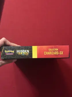 The Pokemon Company Hidden Fates Charizard-GX Collection Box 2019 English - Image 3