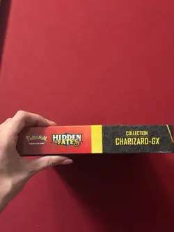 The Pokemon Company Hidden Fates Charizard-GX Collection Box 2019 English - Image 5