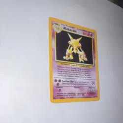 Pokemon TCG Alakazam Base Set Holo Rare 001/102 1999 80 HP English - Image 2