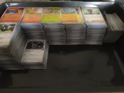 Pokemon TCG Card Collection 2000+ Joblot Bundle with Open/Bulk Cards - Image 2