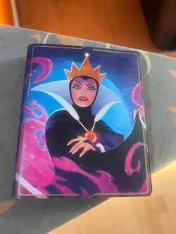 Disney Lorcana Villians Card Folder Binder Evil Queen - Image 2