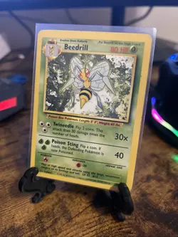 Pokemon TCG Beedrill Card 17/102 Rare Unlimited - Image 1