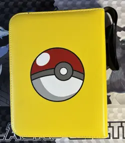 Pokemon TCG 4-pocket Pikachu Binder - Image 2
