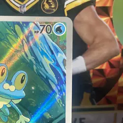 Froakie 088/086 Illustration Rare ME04: Chaos Rising Pokemon Holo NM Full Art! - Image 3