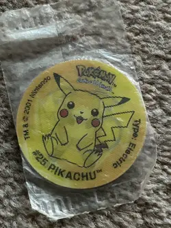 Pokemon Pikachu / Raichu Tazo No 2 #26 Holographic sealed Walkers Crisps vintage - Image 1
