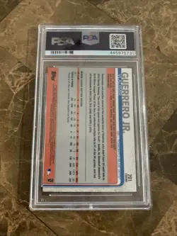2019 Topps Chrome - Vladimir Guerrero Jr. #201 (RC) PSA 10 GEM MT - Image 2