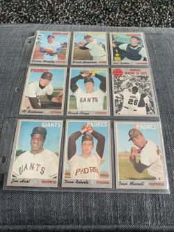 VINTAGE BASEBALL CARDS LOT OF. 9. ALL OPEE. CHEE GOOD TO EXCELLENT PLUS - Image 1