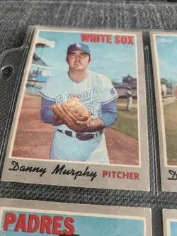 VINTAGE BASEBALL CARDS LOT OF. 9. ALL OPEE. CHEE GOOD TO EXCELLENT PLUS - Image 2