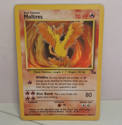 WotC Moltres 12/62 Fossil Holo Rare Unlimited English 1999 70HP - Image 1