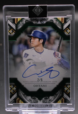 Shohei Ohtani 2025 Topps Transcendent Emerald Auto /5 LA Dodgers Encased - Image 1