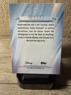 2026 Topps Disney Chrome - Goofy Raywave Refractor #52 NM/M+! - Image 2