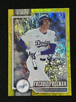 Topps 2026 Series 2 Freddie Freeman #700 Gold Foil /399 Los Angeles Dodgers - Image 1