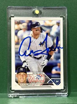 Aaron Judge Signed 2023 Topps Yankees Card Autographed IP Baseball MLB New York - Image 1