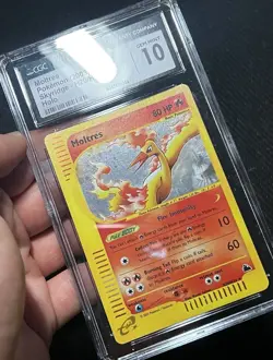 Pokemon Moltres H20/H32 Skyridge Holo Rare PSA/CGC 10 Gem Mint! - Image 3