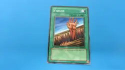 FISSURE SPELL MAGIC CARD SDY-026 1ST EDITION COMMON YUGIOH NM UNPLAYED - Image 1