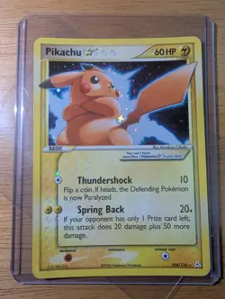 Pikachu Gold Star (damaged) Ex Holon Phantoms Pokemon TCG - Image 1