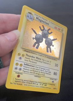 Pokemon TCG Magneton 9/102 Base Set 1999 Rare Holo Unlimited Near Mint/NM - Image 5