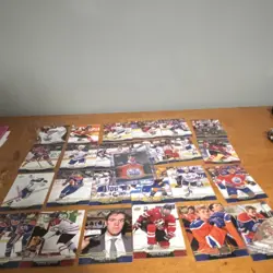 Upper Deck 2015-16 Connor McDavid Collection Oilers NHL Card Lot ALL 25 - Image 2