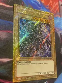 Yu-Gi-Oh TCG Dark Magician MVP1-ENGV3 Limited Edition - Image 3
