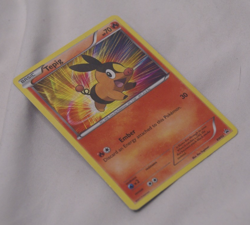Tepig BW02 Black Star Promo Crosshatch Holo Rare Black & White Promo Pokemon LP - Image 3