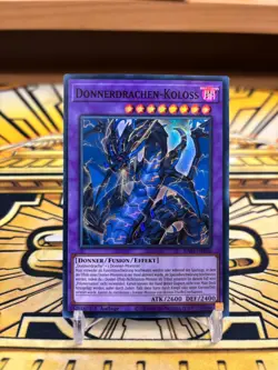 Yugioh Donnerdrachen-Koloss RA03-DE036 Super Rare - Image 1