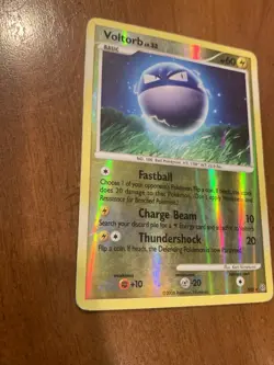 Voltorb (Shiny) SH3 Stormfront Reverse Holo Rare Pokemon Card DMG - Image 3