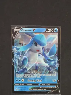 Glaceon V SWSH196 SWSH: Sword & Shield Promo Cards Holo - Image 1