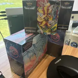Chaos Rising Pokemon Center Bundle - 1x Booster Box, 2x Bundles, 2x PKC ETB - Image 2