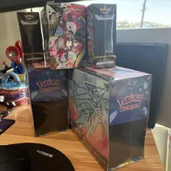 Chaos Rising Pokemon Center Bundle - 1x Booster Box, 2x Bundles, 2x PKC ETB - Image 3