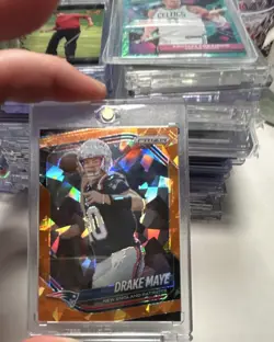 Panini 2023 Prizm Drake Maye New England Patriots #165 Orange Cracked Ice - Image 1