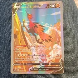Pokemon Galarian Zapdos V Full Art Ultra Rare Holo 174/198 Chilling Reign HP200 - Image 2