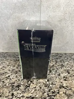 Pokemon Sword & Shield Evolving Skies ETB Pokemon Center Sealed - Image 4