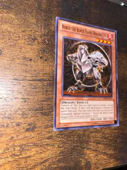 Horus The Black Flame Dragon LV4 - YSKR-EN019 - Common - Unlimited - LP - Image 5