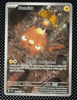 Pokemon Card Stunfisk Full Art 202/191 ITALIANO SSP Scintille Folgoranti - Image 1