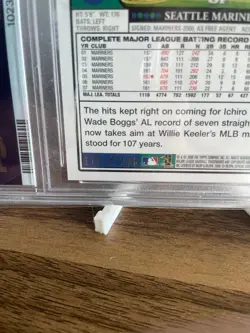 2008 Topps - Ichiro Suzuki #320 Gold Border /2008, PSA 10: Pop 13!🔥 - Image 3
