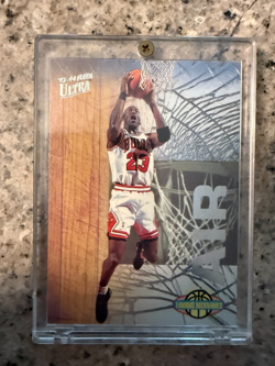 Fleer Ultra 1993-94 Famous Nicknames Air Michael Jordan Chicago Bulls #7/15 - Image 1