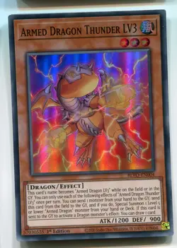 Yu-Gi-Oh! Armed Dragon Thunder LV3 Super Rare englisch BLVO-EN004 Bewaffneter - Image 1