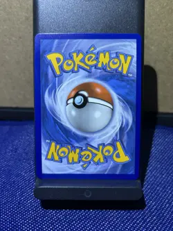 The Pokemon Company Jirachi 119/185 SWSH04 Vivid Voltage EN 70 HP Holo 2020 - Image 2