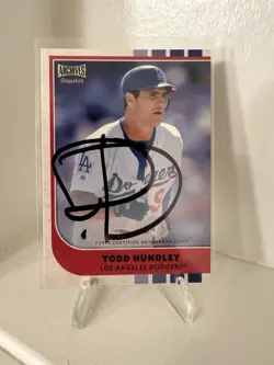 2021 Topps Archives Snapshots Todd Hundley #43 On Card Auto Dodgers - Image 1