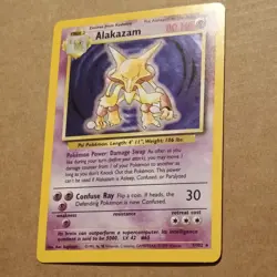 Alakazam 1/102 Holo Pokemon Card Base Set Light Play - Image 3