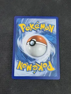 Pokemon Celebrations "Reshiram" 113/114 / Classic Collection / Near Mint - Image 3