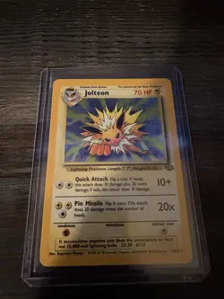 Pokemon Jolteon Jungle Holo Card 4/64 1st Edition NM/LP Condition - Image 1