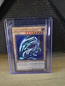 Blue-Eyes White Dragon LCKC-EN001 Ultra Rare 1st Edition NM - Image 3