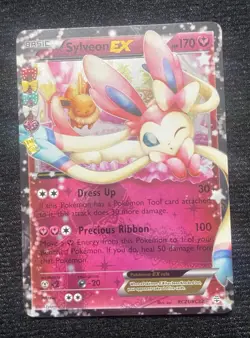 Pokemon TCG Sylveon EX RC21/RC32 Generations Radiant Collection LP Light Play - Image 1