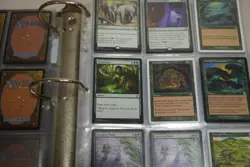 Magic The Gathering Binder w 375+ Cards 1990s Wizards of the Coast MTG Fantasy - Image 2