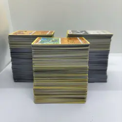 Pokemon 1,000 Pokemon TCG Trading Cards Collection Lot - Image 2