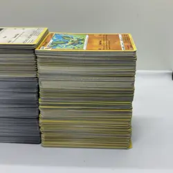 Pokemon 1,000 Pokemon TCG Trading Cards Collection Lot - Image 3