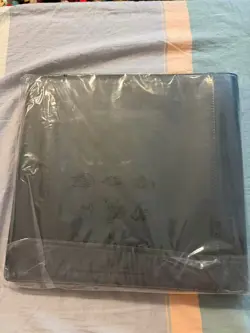 Pokemon TCG Umbreon GX Card Binder - Image 2